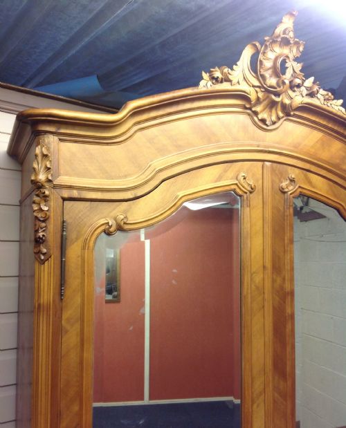 LARGE WALNUT FRENCH ARMOIRE - ADDITIONAL PHOTO 1