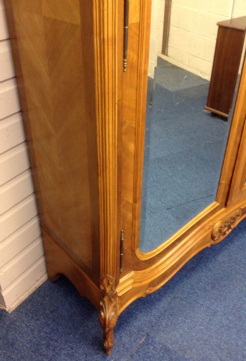 LARGE WALNUT FRENCH ARMOIRE - ADDITIONAL PHOTO 5