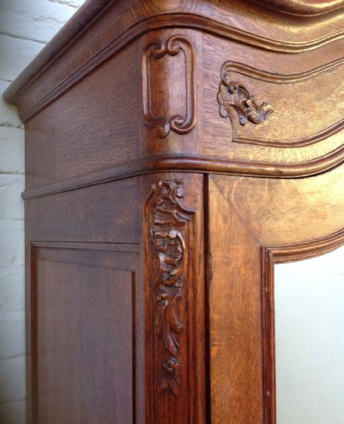 CARVED OAK FRENCH ARMOIRE - ADDITIONAL PHOTO 6