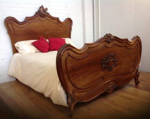 WALNUT KINGSIZE FRENCH CARVED BED - ADDITIONAL PHOTO 6