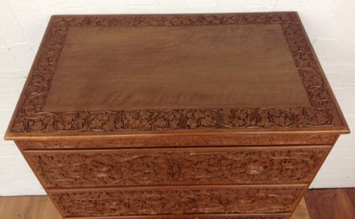 CARVED CAMFER WOOD CHEST - ADDITIONAL PHOTO 6