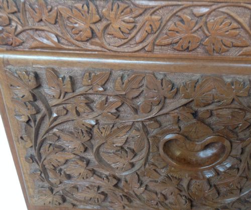 CARVED CAMFER WOOD CHEST - ADDITIONAL PHOTO 7