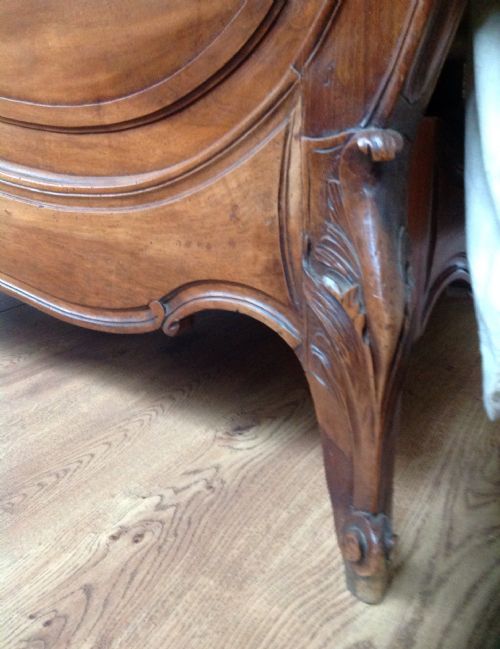 CARVED KINGSIZE FRENCH BED - ADDITIONAL PHOTO 7