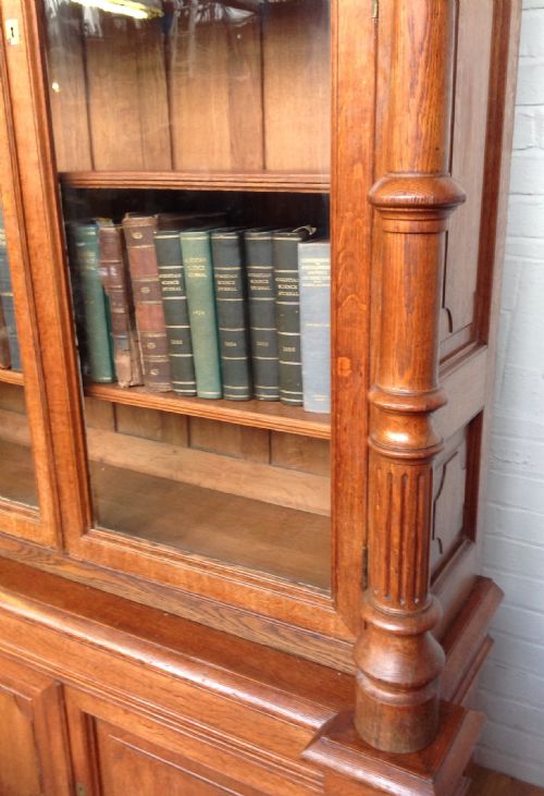 LARGE OAK FRENCH INVERTED BREAKFRONT BOOKCASE - ADDITIONAL PHOTO 2