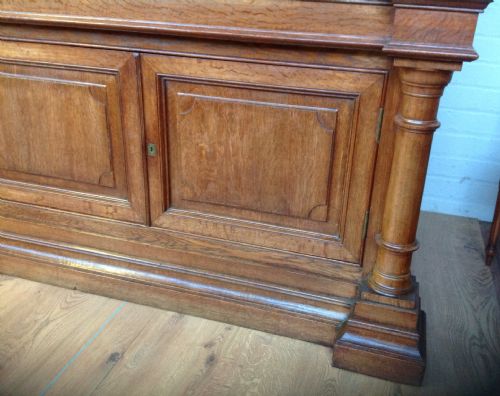LARGE OAK FRENCH INVERTED BREAKFRONT BOOKCASE - ADDITIONAL PHOTO 5