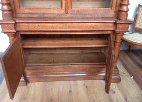 LARGE OAK FRENCH INVERTED BREAKFRONT BOOKCASE - ADDITIONAL PHOTO 12