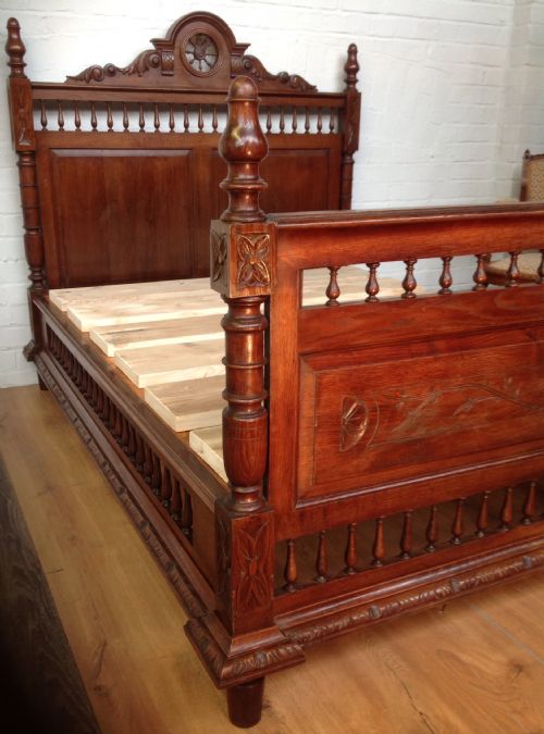 FRENCH OAK CARVED BED - ADDITIONAL PHOTO 6