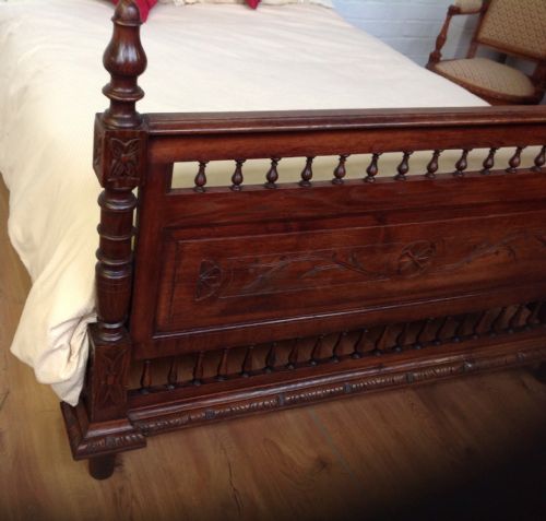 FRENCH OAK CARVED BED - ADDITIONAL PHOTO 12