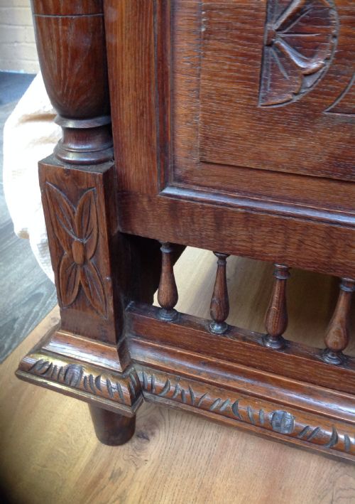 FRENCH OAK CARVED BED - ADDITIONAL PHOTO 13