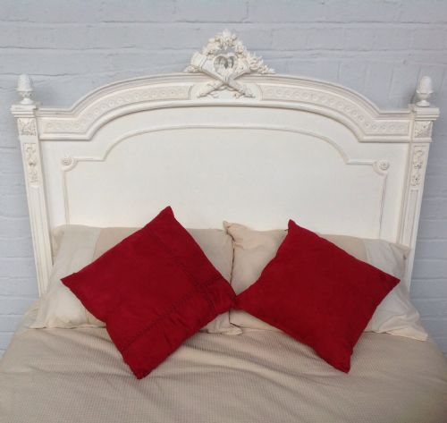 CARVED FRENCH PAINTED BED - ADDITIONAL PHOTO 10