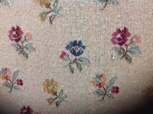 PAIR OF FRENCH UPHOLSTERED BEDS - ADDITIONAL PHOTO 10