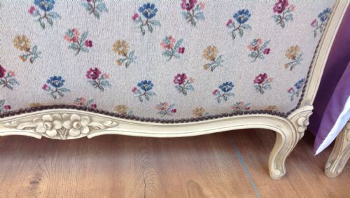 PAIR OF FRENCH UPHOLSTERED BEDS - ADDITIONAL PHOTO 11