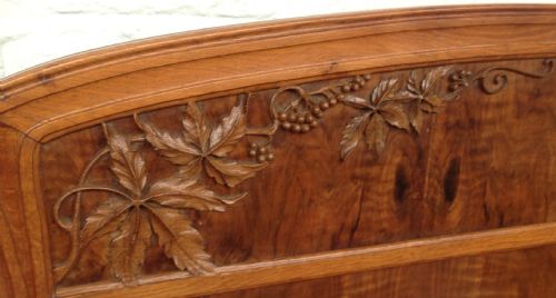 ARTS AND CRAFT OAK KINGSIZE BED - ADDITIONAL PHOTO 1