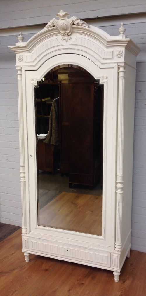 PAINTED FRENCH ARMOIRE - ADDITIONAL PHOTO 11