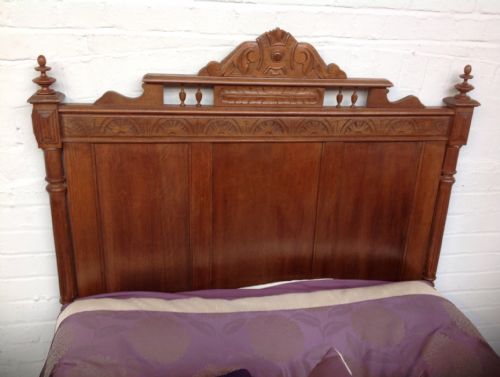 FRENCH CARVED OAK BED - ADDITIONAL PHOTO 7