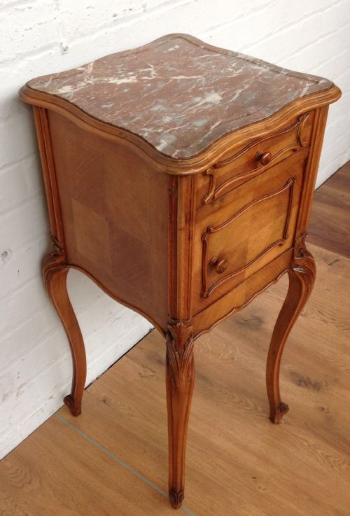 FRENCH WALNUT BEDSIDE CABINET - ADDITIONAL PHOTO 2