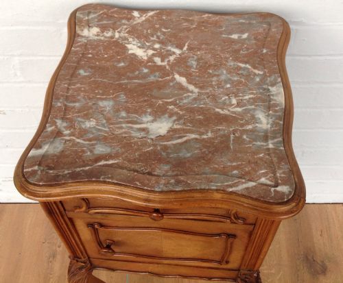 FRENCH WALNUT BEDSIDE CABINET - ADDITIONAL PHOTO 4