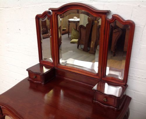 FRENCH MAHOGANY DRESSING TABLE DESK - ADDITIONAL PHOTO 2