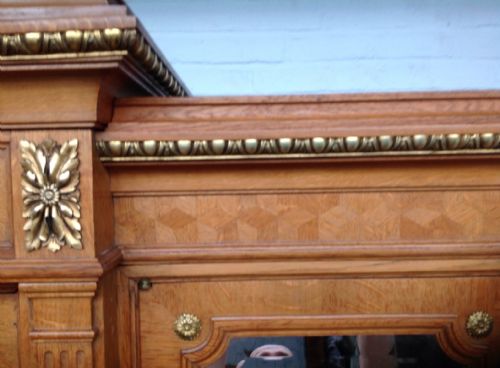 LARGE BREAKFRONT OAK FRENCH ARMOIRE - ADDITIONAL PHOTO 11