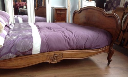 FRENCH WALNUT CARVED BED - ADDITIONAL PHOTO 4