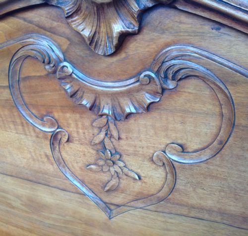 FRENCH WALNUT CARVED BED - ADDITIONAL PHOTO 6