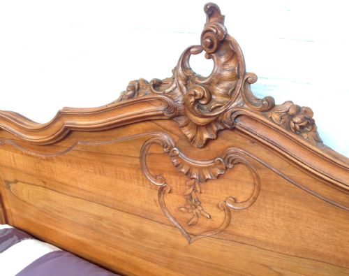 FRENCH WALNUT CARVED BED - ADDITIONAL PHOTO 7