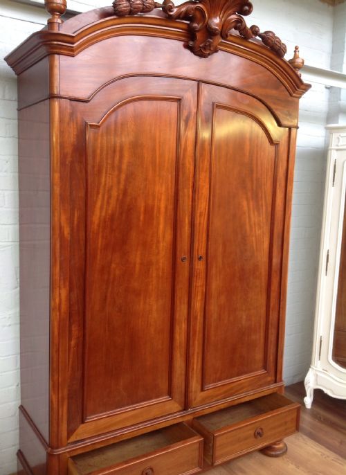 FRENCH MAHOGANY ARMOIRE - ADDITIONAL PHOTO 3