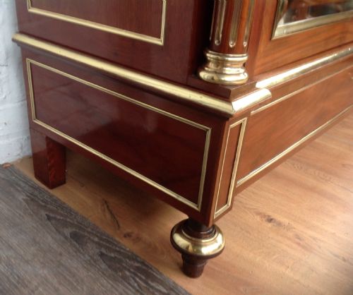 QUALITY FRENCH INLAID ARMOIRE WITH BOULLE DETAIL - ADDITIONAL PHOTO 3