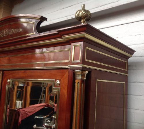 QUALITY FRENCH INLAID ARMOIRE WITH BOULLE DETAIL - ADDITIONAL PHOTO 7