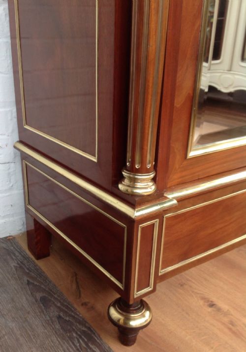 QUALITY FRENCH INLAID ARMOIRE WITH BOULLE DETAIL - ADDITIONAL PHOTO 11