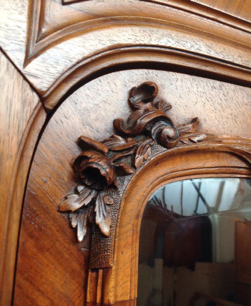 CARVED FRENCH WALNUT TWO DOOR ARMOIRE - ADDITIONAL PHOTO 3