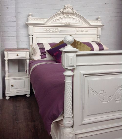 PAINTED FRENCH KINGSIZE BED - ADDITIONAL PHOTO 11