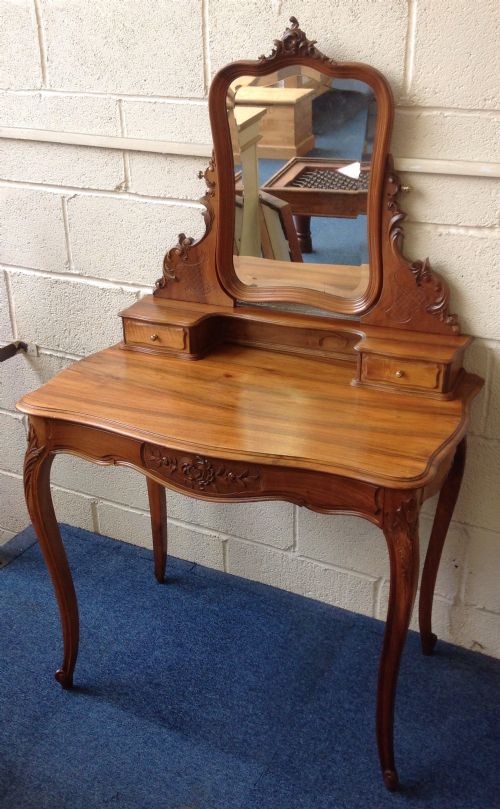 FRENCH CARVED WALNUT DRESSING TABLE - ADDITIONAL PHOTO 2