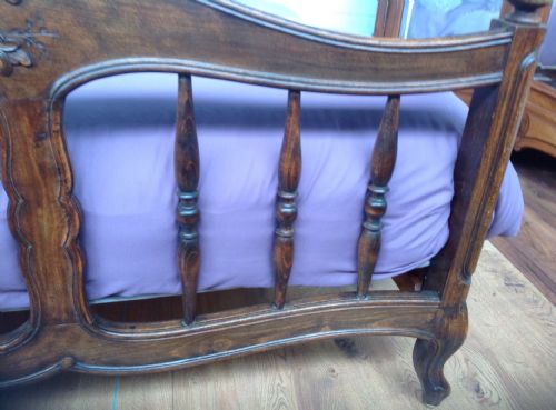 FRENCH COUNTRY SPINDLE KINGSIZE BED - ADDITIONAL PHOTO 4