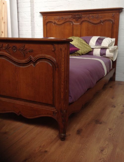 CARVED OAK PROVENAL DOUBLE BED - ADDITIONAL PHOTO 12