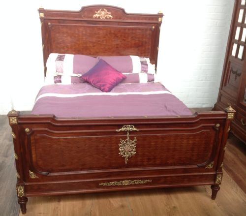kingsize french rosewood bed - CATEGORY: ANTIQUE BEDS - DATED 1880