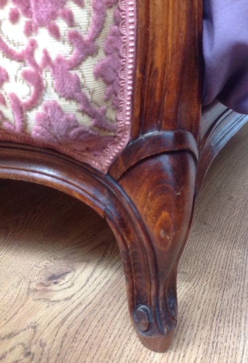 CARVED WALNUT UPHOLSTERY FRENCH BED - ADDITIONAL PHOTO 10