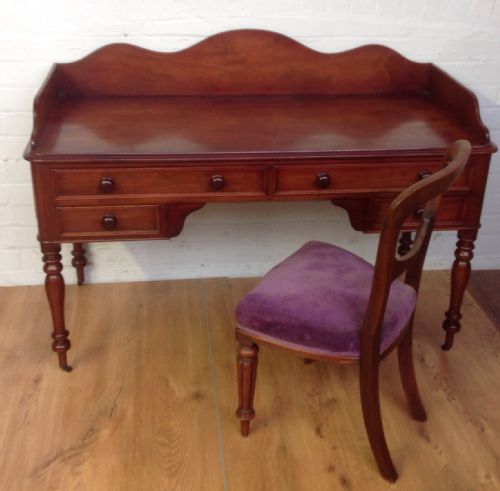 VICTORIAN MAHOGANY WRITIG DESK DRESSING TABLE - ADDITIONAL PHOTO 1