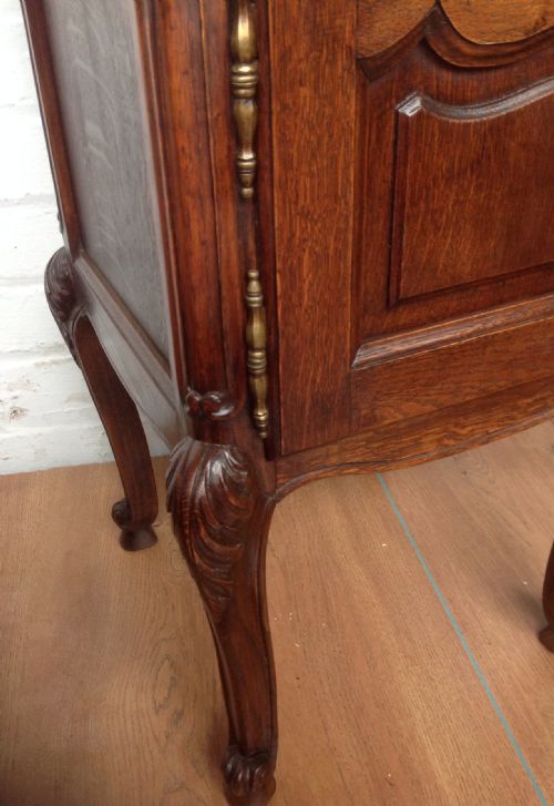 ANTIQUE FRENCH OAK BEDSIDE CABINETS - ADDITIONAL PHOTO 2