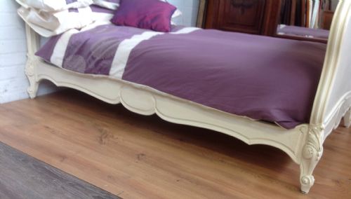 PAINTED FRENCH 34 CARVED BED - ADDITIONAL PHOTO 3
