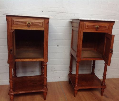 PAIR OF FRENCH OAK BEDSIDE CABINETS - ADDITIONAL PHOTO 1