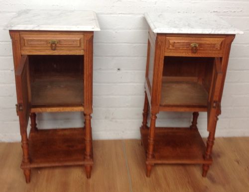 PAIR OF FRENCH OAK BEDSIDE CABINETS - ADDITIONAL PHOTO 3