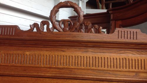 CARVED OAK FRENCH KINGSIZE BED - ADDITIONAL PHOTO 1