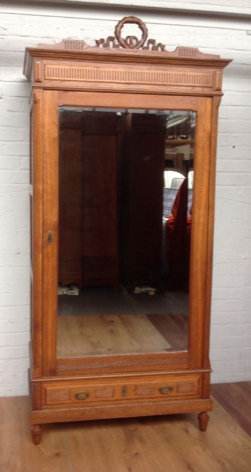 antique french oak carved armoire - CATEGORY: ANTIQUE WARDROBES - DATED 1910