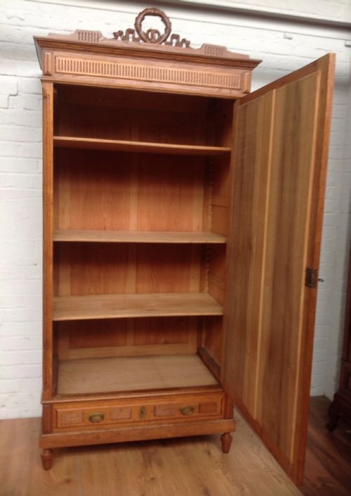 ANTIQUE FRENCH OAK CARVED ARMOIRE - ADDITIONAL PHOTO 4