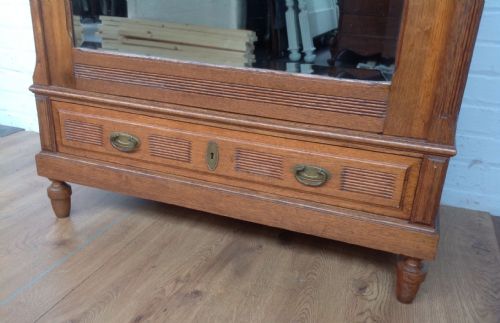 ANTIQUE FRENCH OAK CARVED ARMOIRE - ADDITIONAL PHOTO 10