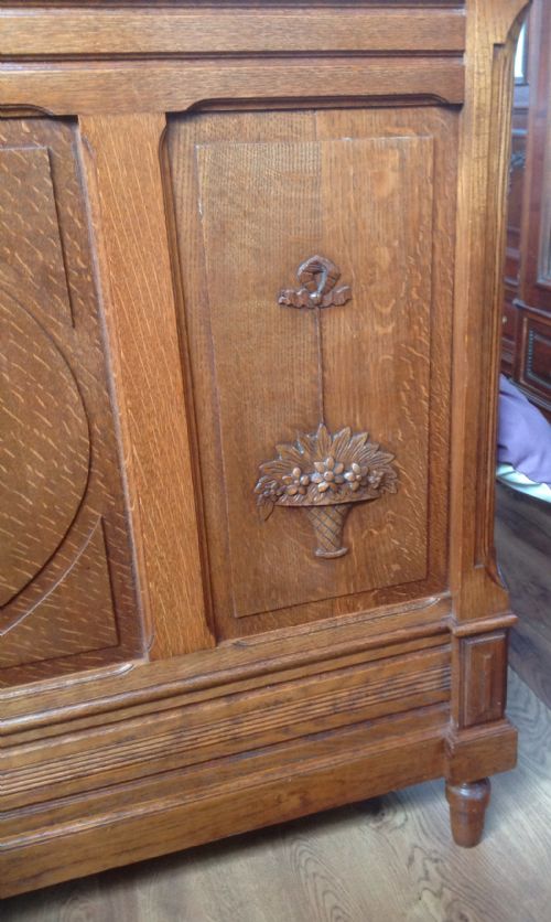 CARVED OAK FRENCH KINGSIZE BED - ADDITIONAL PHOTO 6