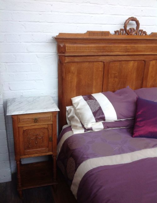 CARVED OAK FRENCH KINGSIZE BED - ADDITIONAL PHOTO 9