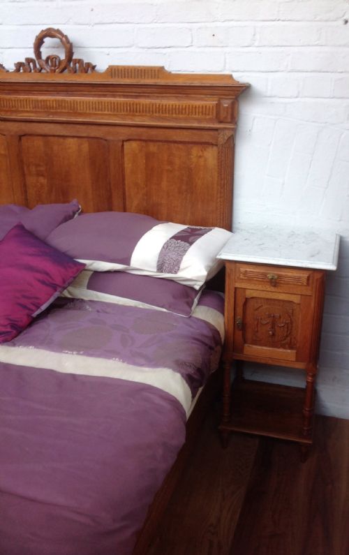 CARVED OAK FRENCH KINGSIZE BED - ADDITIONAL PHOTO 10