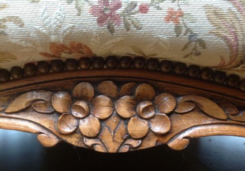 FRENCH UPHOLSTERED CARVED DOUBLE BED - ADDITIONAL PHOTO 2